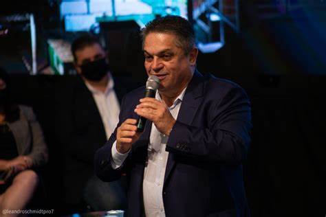 João Rodrigues anuncia sua pré-candidatura ao Governo de Santa Catarina